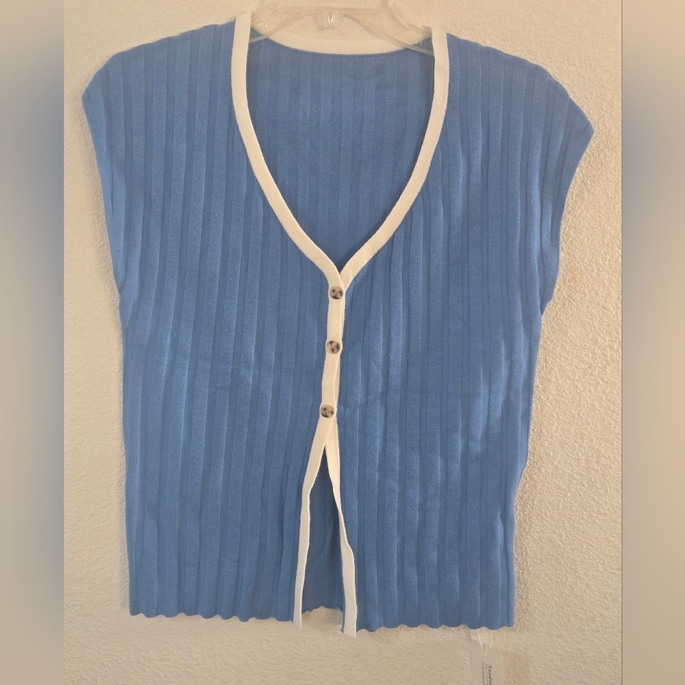 Blue Ribbed V-Neck Top - Picture 4 of 9